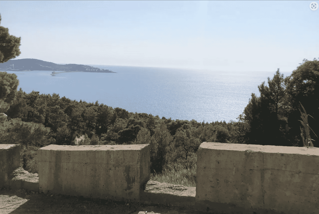 500 m² Grundstück mit Meerblick in Šušanj
